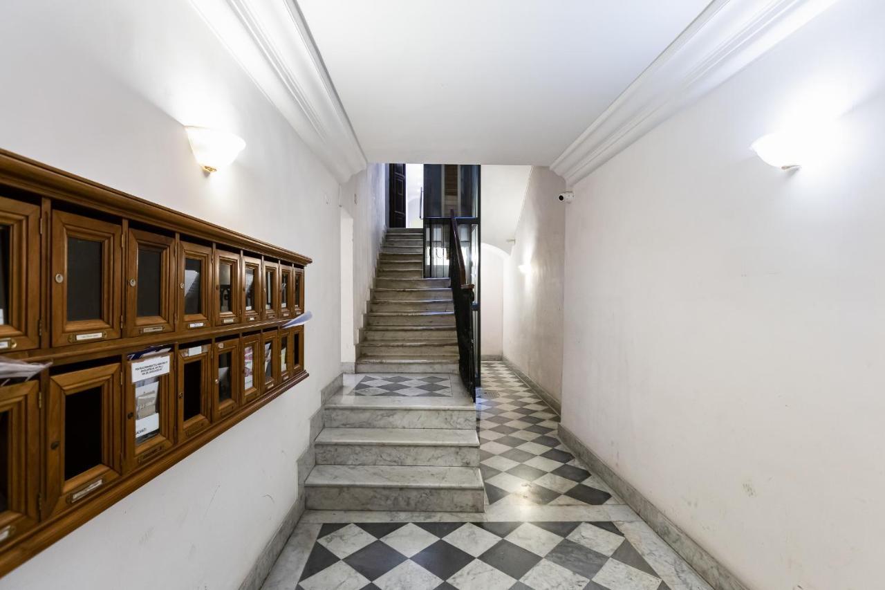 Trevi Fountain Modern Apartment Roma Exterior foto