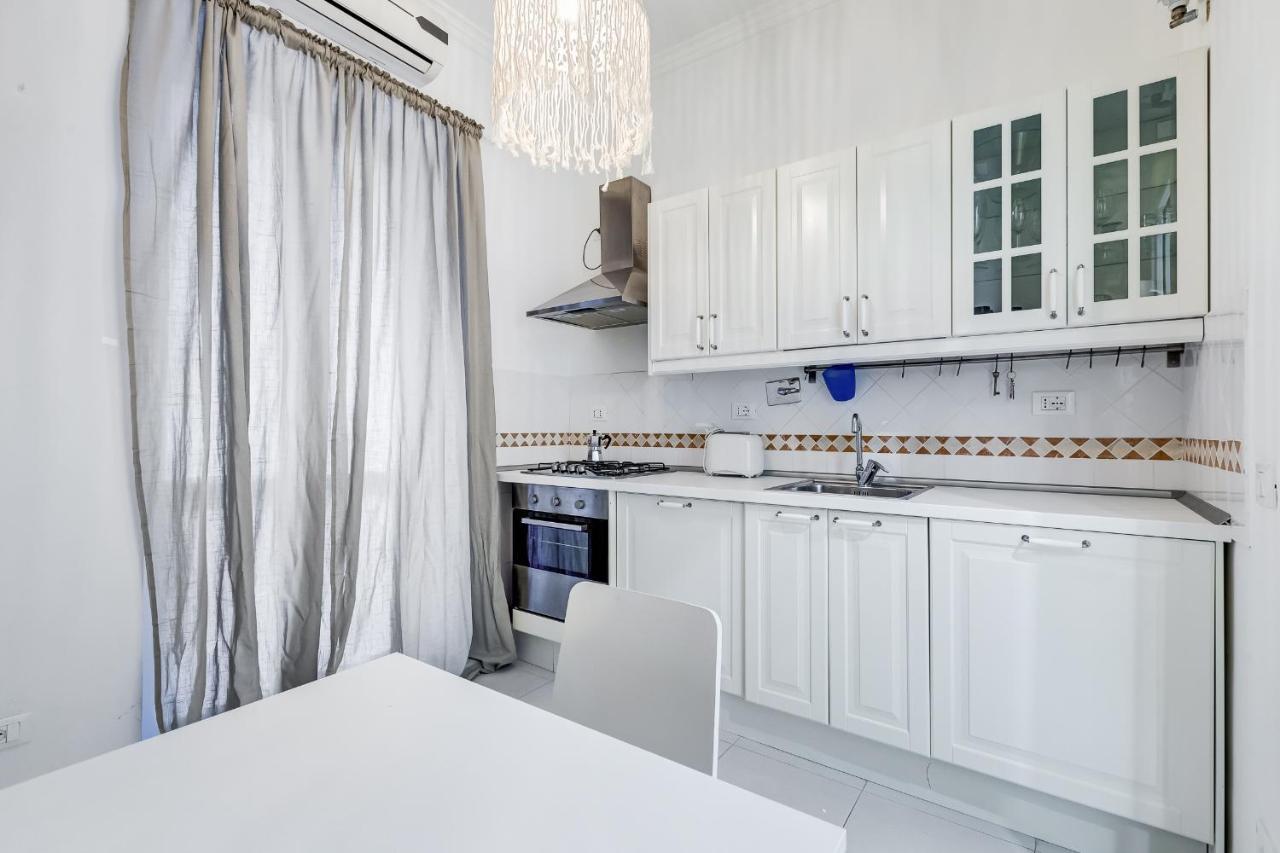 Trevi Fountain Modern Apartment Roma Exterior foto