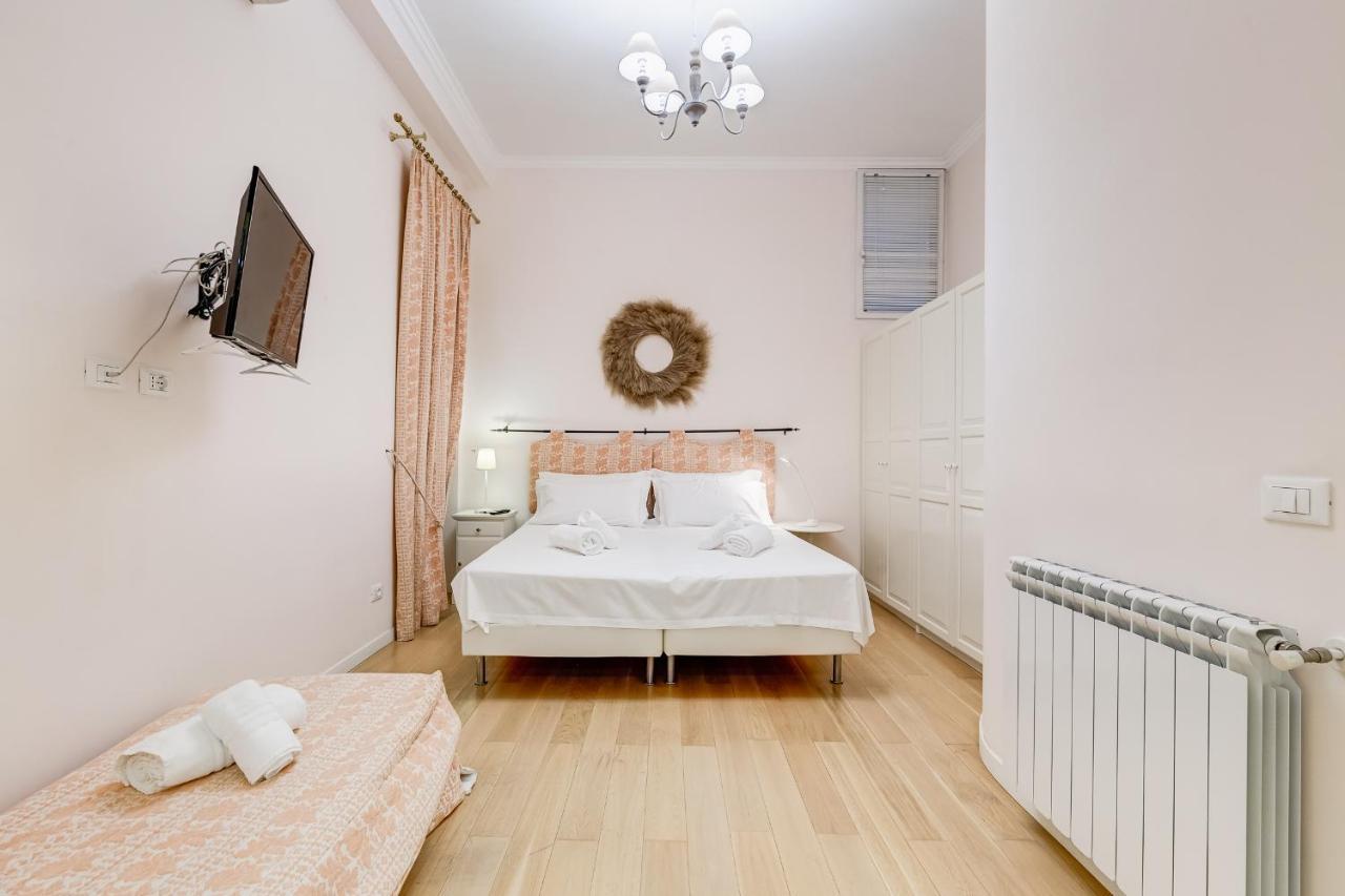 Trevi Fountain Modern Apartment Roma Exterior foto